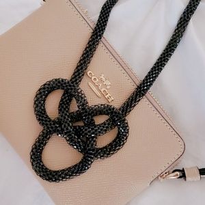 Black Knotted Necklace